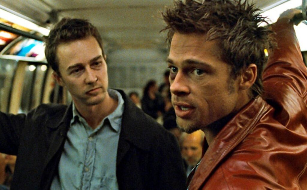 Brad Pitt et Edward Norton dans Fight Club