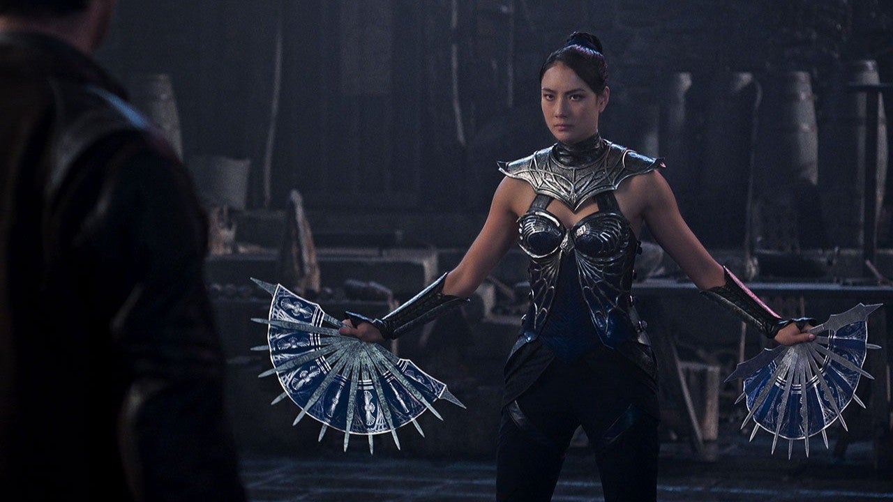 Kitana from Mortal Kombat 2